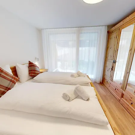 Apartment Alphubel Peak & Unlimited Appartement-fewo Peak 01 By Interhome Saas-Fee